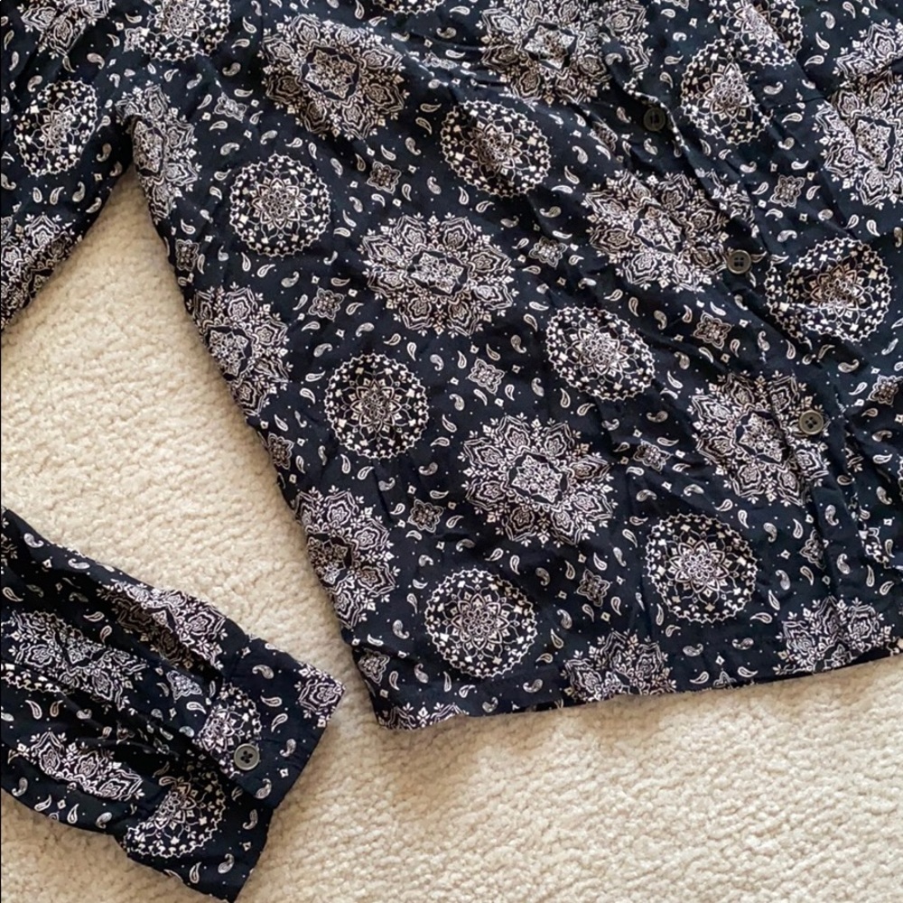 Patterned button down collar shirt - Picture 4 of 4